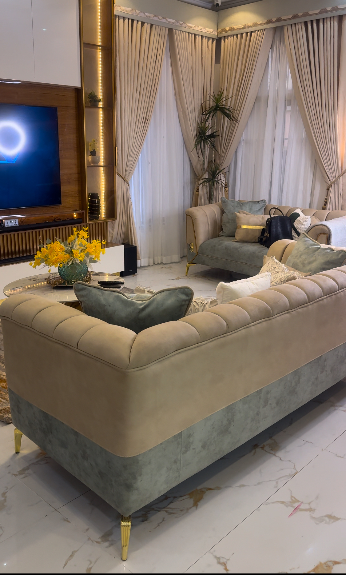 Eclipse Sofa