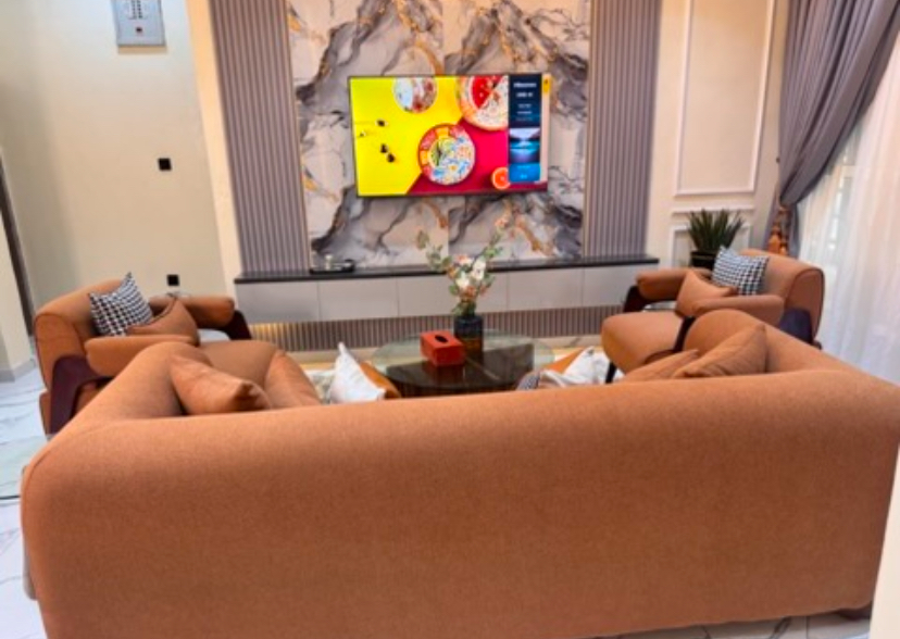 Tv bench