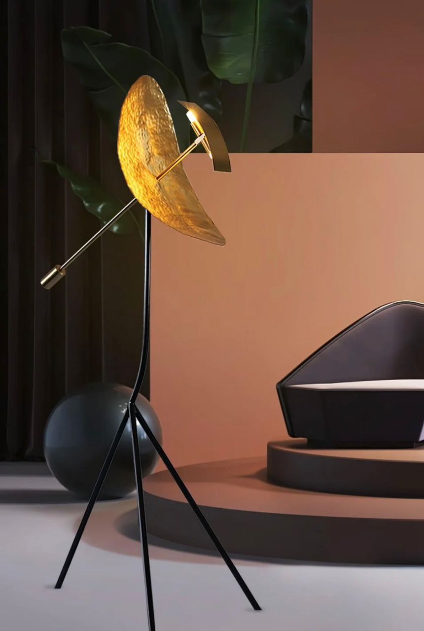 Ribot Floor Lamp  SIZE W  31.5 XH 59 / W 80cm H 150cm   COLOR  Black & Gold