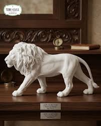 White Lion Statue Sculpture – Elegant Vintage Home Decor