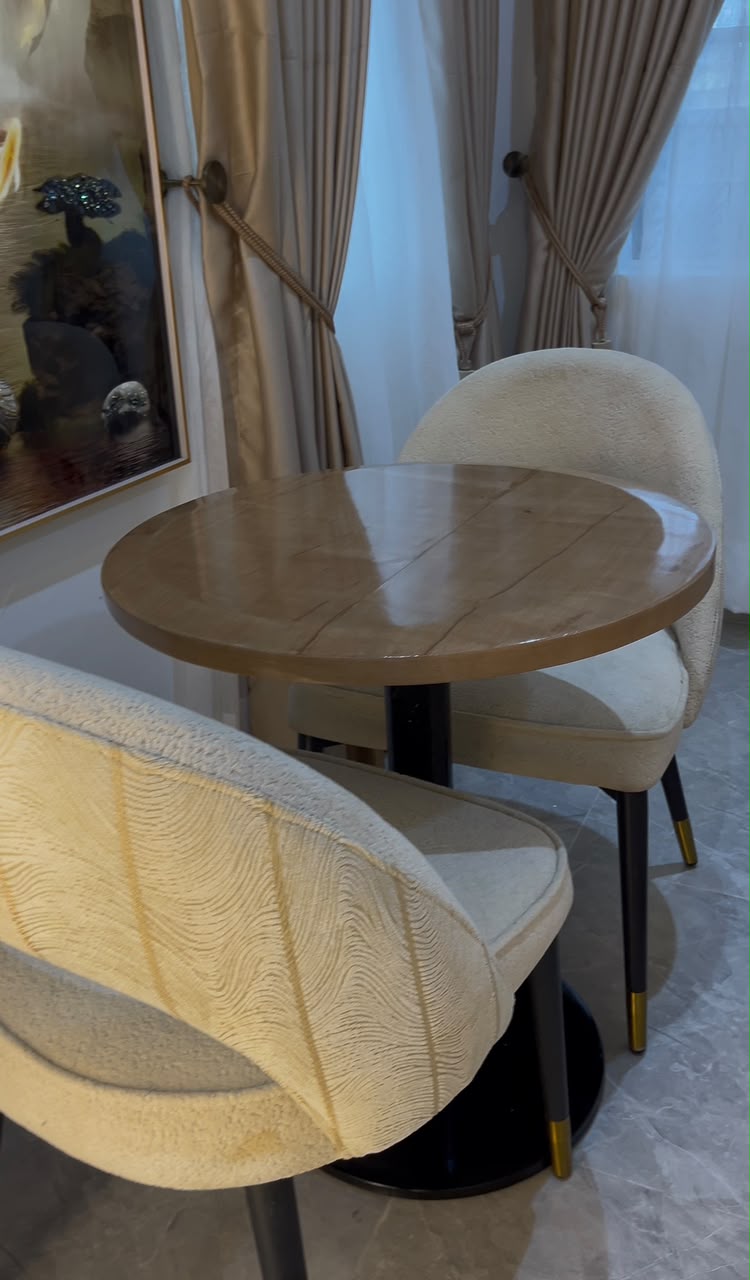 Goldland Luxury Goldland Luxury 2-Seater Round Dining Set